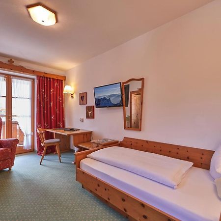 Landhotel Zum Bad Krun Luaran gambar