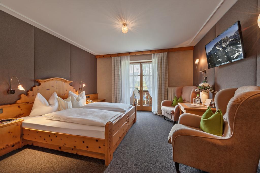 Landhotel Zum Bad Krun Luaran gambar